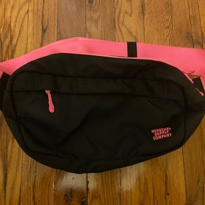 Hershel Limited Edition Barneys Crossbody Fanny Pack